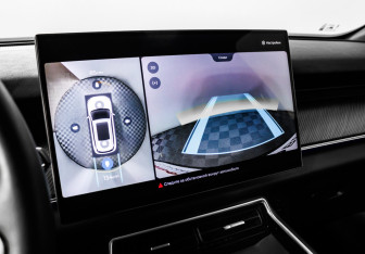 Подержанный автомобиль Chery Tiggo 9 2024 года (14 фото)