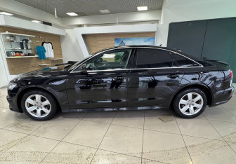 Подержанный автомобиль Audi A6 Sedan 2017 года (6 фото)
