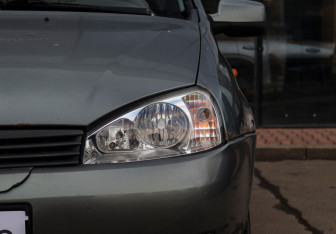 Подержанный автомобиль LADA (ВАЗ) Kalina Hatchback 2011 года (17 фото)