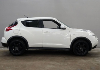 Подержанный автомобиль Nissan Juke 2011 года (4 фото)
