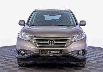 Подержанный автомобиль Honda CR-V 2013 года (2 фото)