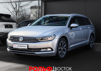 Подержанный автомобиль Volkswagen Passat Wagon 2018 года (1 фото)