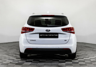 Подержанный автомобиль Kia Ceed Wagon 2017 года (4 фото)