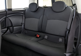 Подержанный автомобиль MINI Clubman Hatchback 2012 года (18 фото)