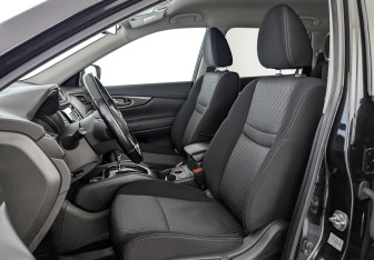 Подержанный автомобиль Nissan X-Trail 2019 года (20 фото)