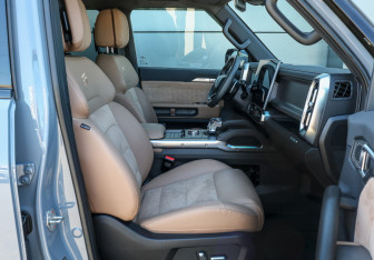 Подержанный автомобиль Jetour T2 2024 года (11 фото)