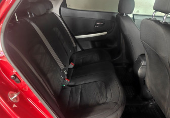 Подержанный автомобиль Kia Ceed Hatchback 2016 года (10 фото)