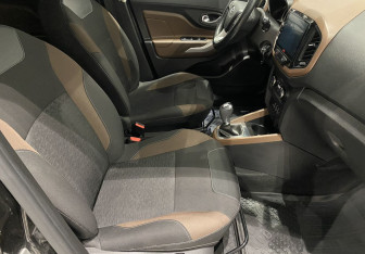 Подержанный автомобиль LADA (ВАЗ) XRAY 2019 года (9 фото)