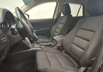 Подержанный автомобиль Mazda CX-5 2012 года (10 фото)