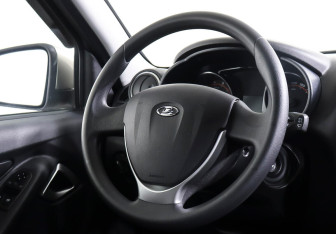 Подержанный автомобиль LADA (ВАЗ) Granta Sedan 2021 года (13 фото)