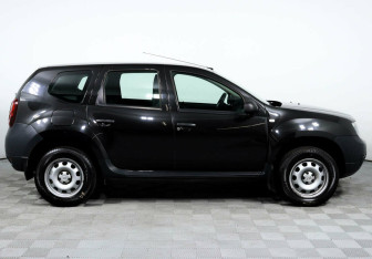 Подержанный автомобиль Renault Duster 2019 года (4 фото)