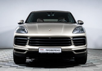 Подержанный автомобиль Porsche Cayenne 2018 года (2 фото)