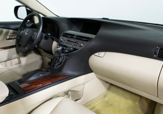 Подержанный автомобиль Lexus RX 2011 года (31 фото)