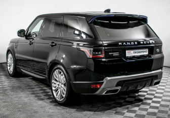 Подержанный автомобиль Land Rover Range Rover Sport 2018 года (7 фото)