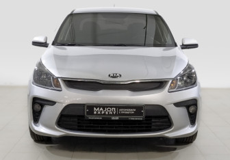Подержанный автомобиль Kia Rio Sedan 2019 года (2 фото)