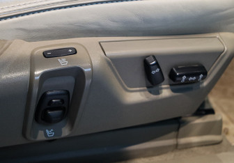 Подержанный автомобиль Volvo XC90 2014 года (8 фото)
