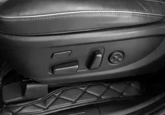 Подержанный автомобиль Hyundai Santa Fe 2022 года (18 фото)