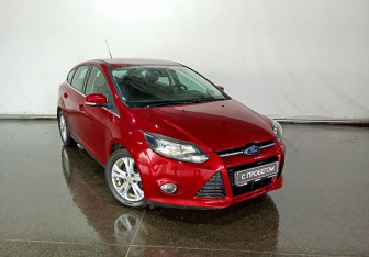 Подержанный автомобиль Ford Focus Wagon 2014 года (3 фото)