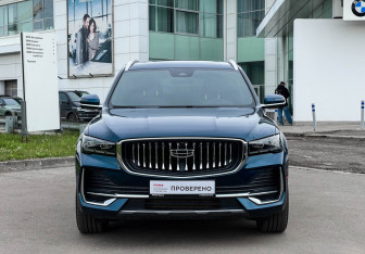 Подержанный автомобиль Geely Monjaro 2023 года (2 фото)