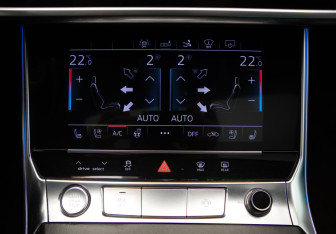 Подержанный автомобиль Audi A7 2018 года (21 фото)