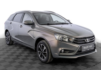 Подержанный автомобиль LADA (ВАЗ) Vesta Wagon 2021 года (3 фото)