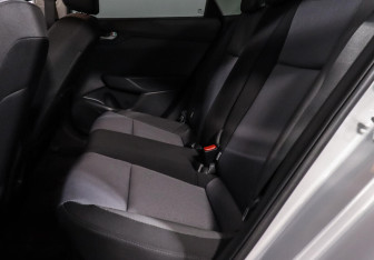 Подержанный автомобиль Hyundai Solaris Sedan 2020 года (13 фото)