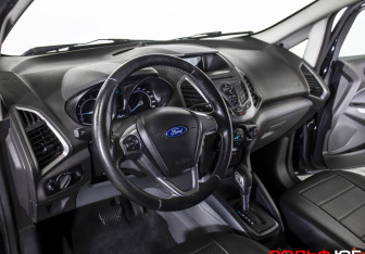 Подержанный автомобиль Ford EcoSport 2014 года (17 фото)