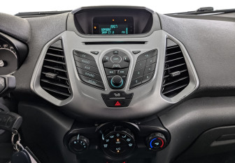 Подержанный автомобиль Ford EcoSport 2018 года (17 фото)