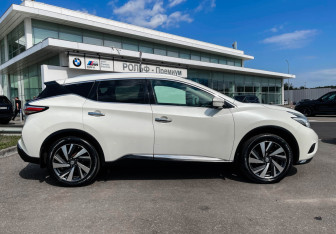 Подержанный автомобиль Nissan Murano Suv 2019 года (4 фото)