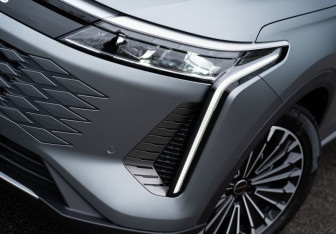 Новый Exeed RX 2025 (4 фото)