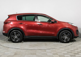Подержанный автомобиль Kia Sportage 2018 года (4 фото)