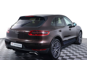 Подержанный автомобиль Porsche Macan 2018 года (5 фото)