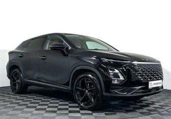 Подержанный автомобиль Omoda C5 2023 года (3 фото)