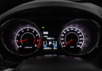 Подержанный автомобиль Mitsubishi ASX 2021 года (12 фото)