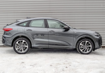 Новый Audi Q5 2025 (4 фото)