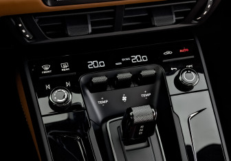 Новый Porsche 911 Coupe 2025 (19 фото)