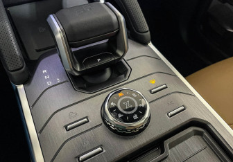 Подержанный автомобиль Jetour T2 2024 года (14 фото)