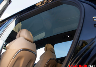 Подержанный автомобиль Voyah Free 2023 года (18 фото)