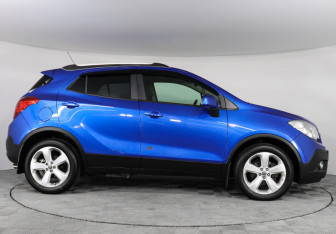 Подержанный автомобиль Opel Mokka 2014 года (4 фото)