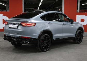 Подержанный автомобиль Geely Tugella 2023 года (5 фото)