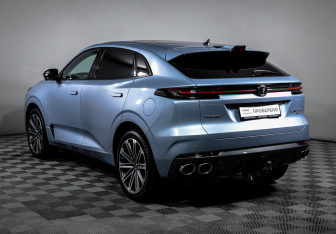 Подержанный автомобиль Changan UNI-K 2023 года (7 фото)