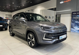 Подержанный автомобиль Москвич 3 2024 года (3 фото)