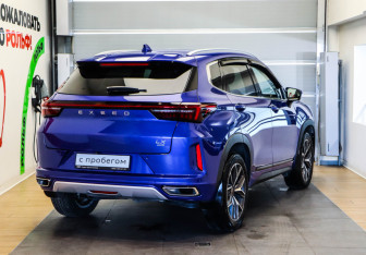Подержанный автомобиль Exeed LX 2023 года (4 фото)