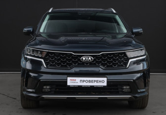 Подержанный автомобиль Kia Sorento 2021 года (2 фото)