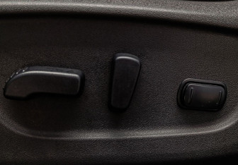 Подержанный автомобиль Nissan X-Trail 2022 года (10 фото)