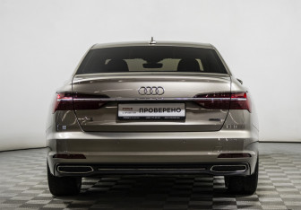 Подержанный автомобиль Audi A6 Sedan 2019 года (6 фото)