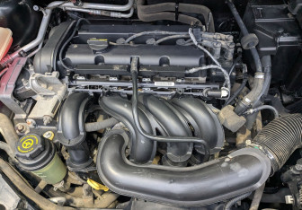 Подержанный автомобиль Ford Focus Hatchback 2010 года (9 фото)