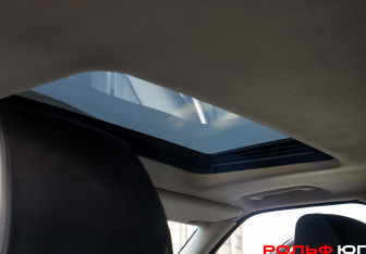 Подержанный автомобиль Land Rover Range Rover Sport 2008 года (12 фото)