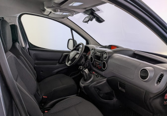 Подержанный автомобиль Citroen Berlingo 2021 года (13 фото)