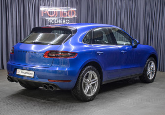 Подержанный автомобиль Porsche Macan 2017 года (5 фото)